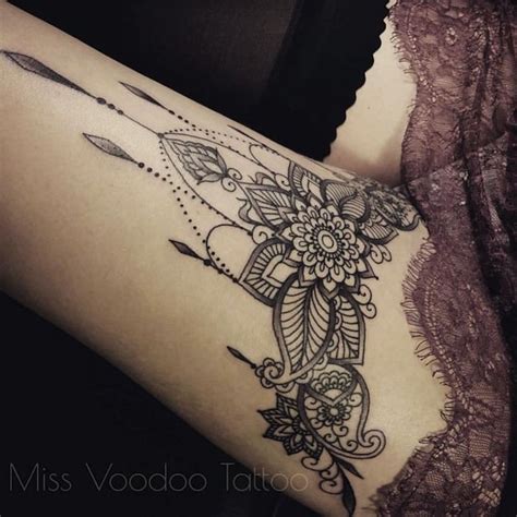 tatouage cuisse femme|Tatouages sur la cuisse : 70 des idées de tatoo pour femme.